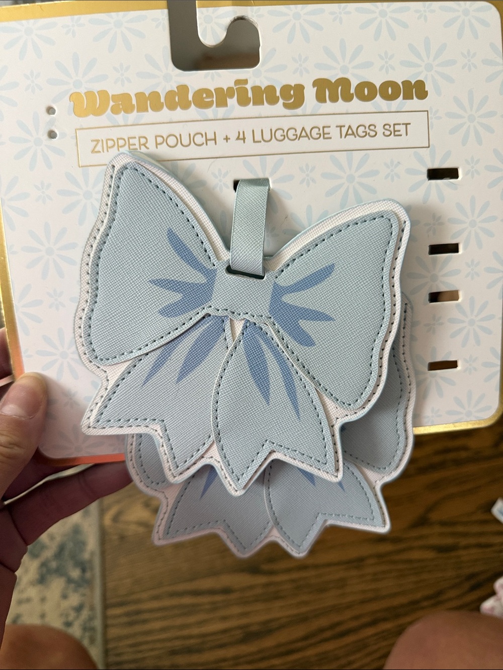 Wandering Moon Light Blue Bow Luggage Tags Set